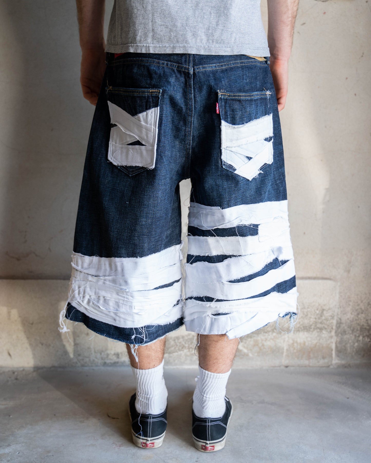 OCCULT mumia shorts 2/9
